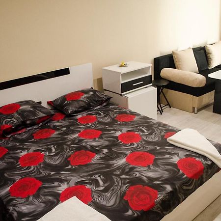 Guesthouse Udevi Σαντάνσκι Εξωτερικό φωτογραφία