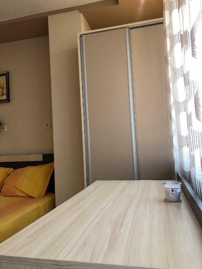 Guesthouse Udevi Σαντάνσκι Εξωτερικό φωτογραφία